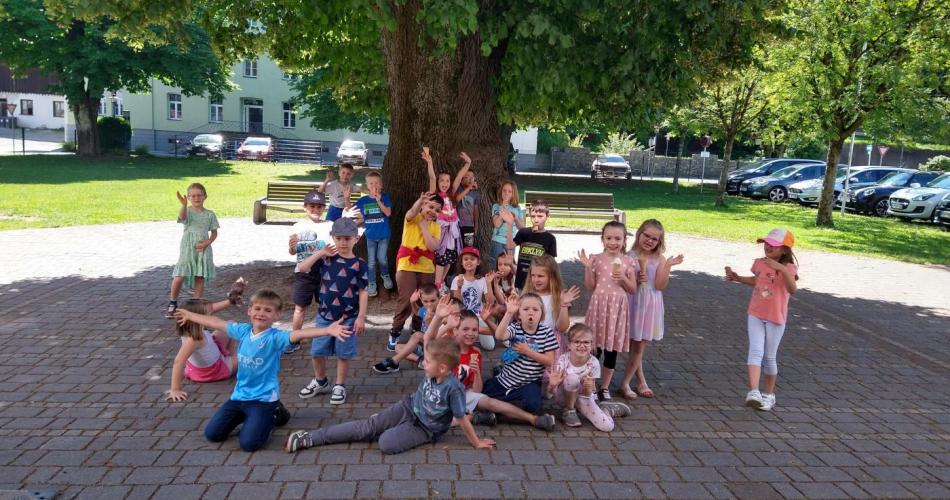 Klassenfoto 1b  