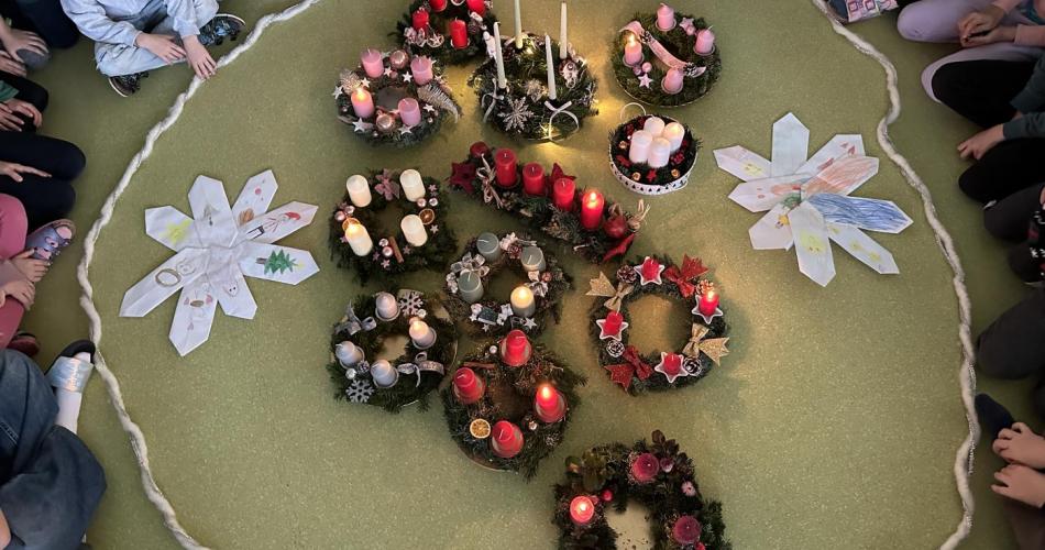 Adventfeier in der Aula der VS Kirchbichl