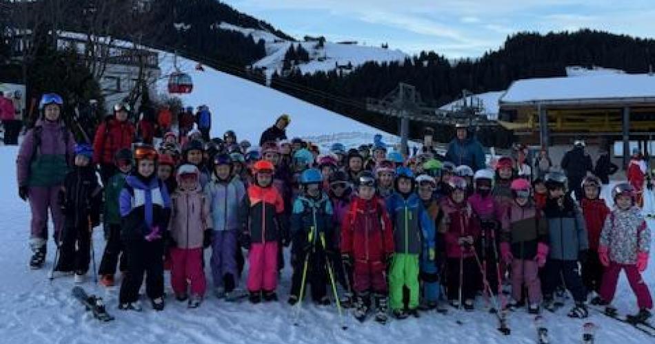 Gruppenfoto auf der Schipiste