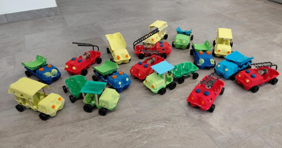 Eierkartons- Fahrzeuge